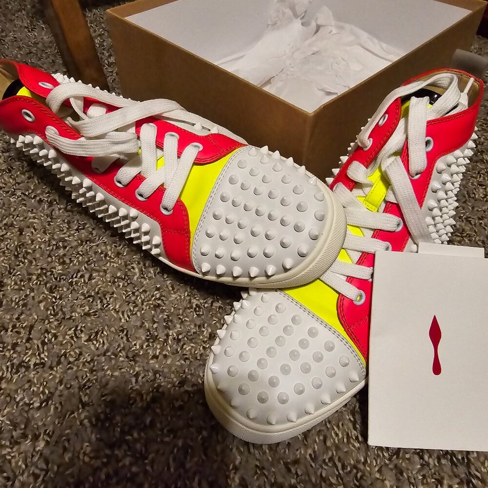 Louis Woman Flat Calf/Fluo/Mat/Spikes